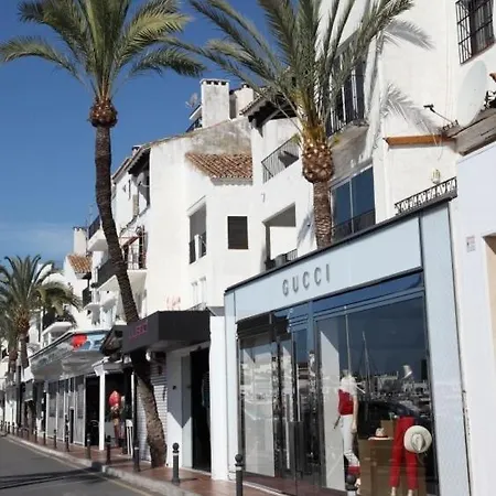 Villa Casa M2 And Marbella Getaway-sleeps 10 Estepona