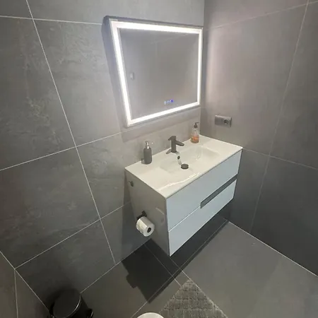 Casa M2 And Marbella Getaway-sleeps 10