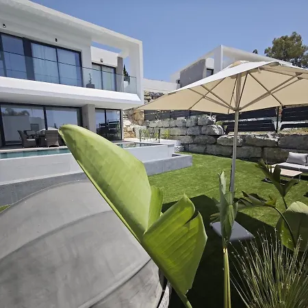 Villa Casa M2 And Marbella Getaway-sleeps 10 *