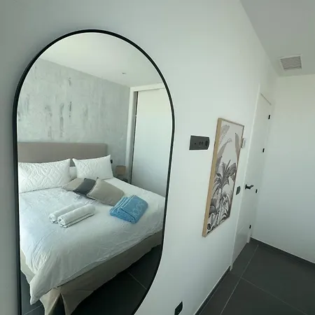 Casa M2 And Marbella Getaway-sleeps 10 Villa Estepona